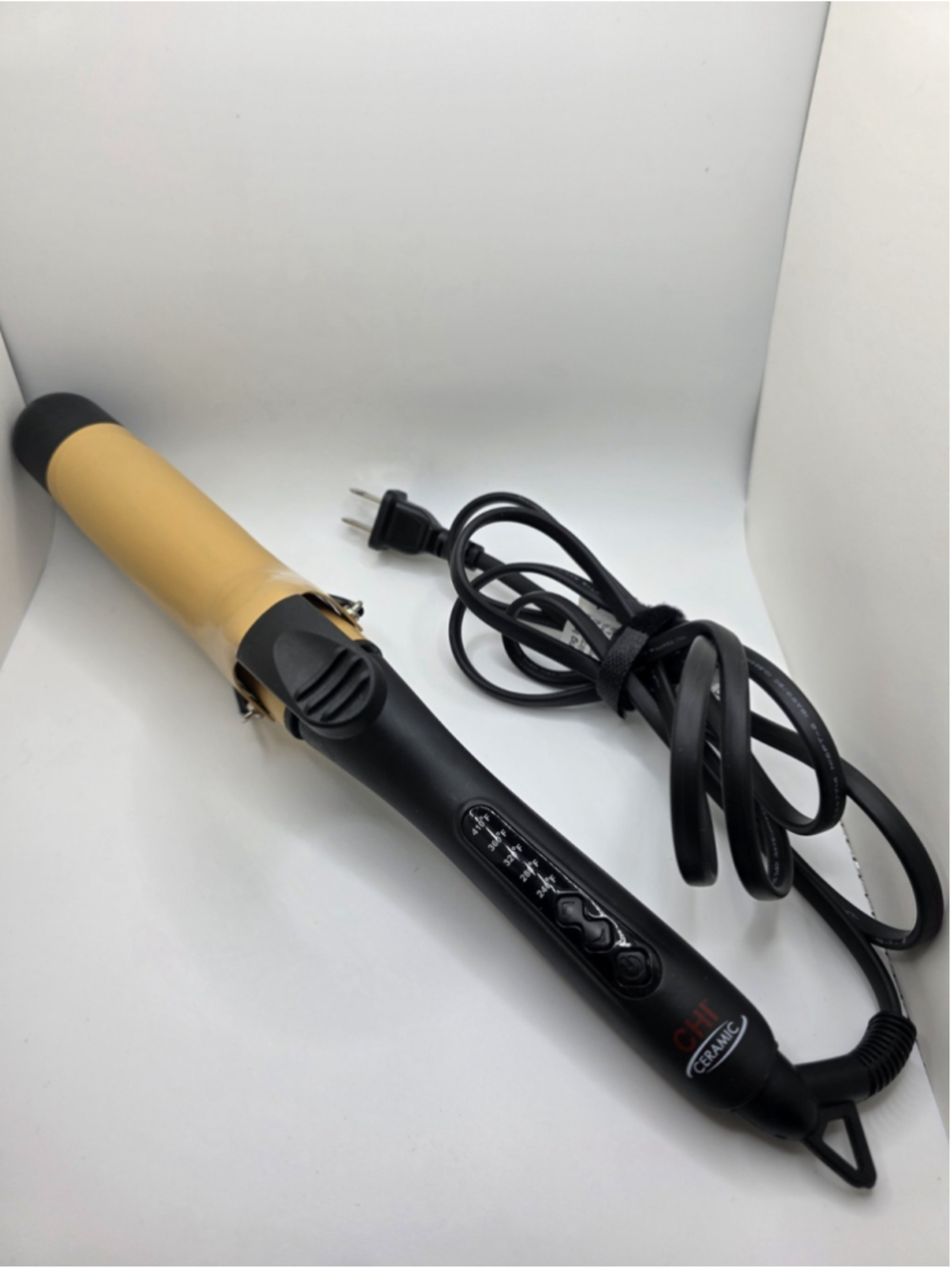 CHI Ceramic Curling Iron 1.5" CA2306 Adjustable Temperature Curling Iron Wand